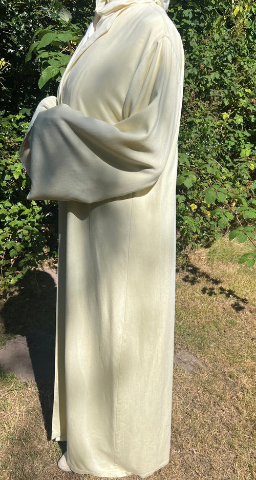 SIGNATURE ABAYA